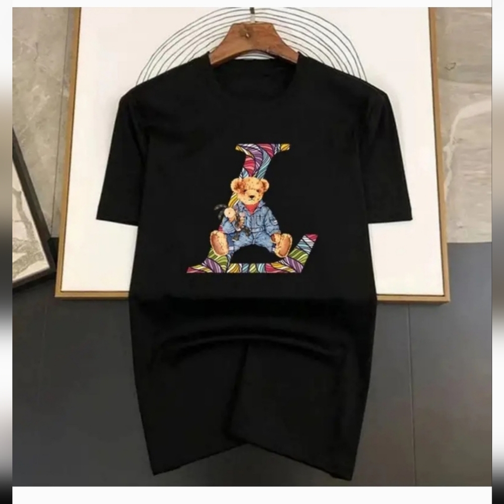 Fashion boutique black T shirt. 100% cotton. Loose fit.